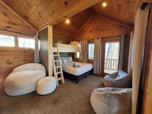 2 Schlafzimmer, Bügeleisen/Bügelbrett, Internetzugang, Bettwäsche
