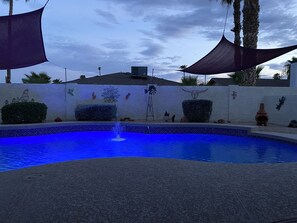 حمّام سباحة خارجي