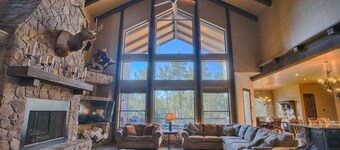 Beautiful Torreon Cabin Retreat in the Pines -20+