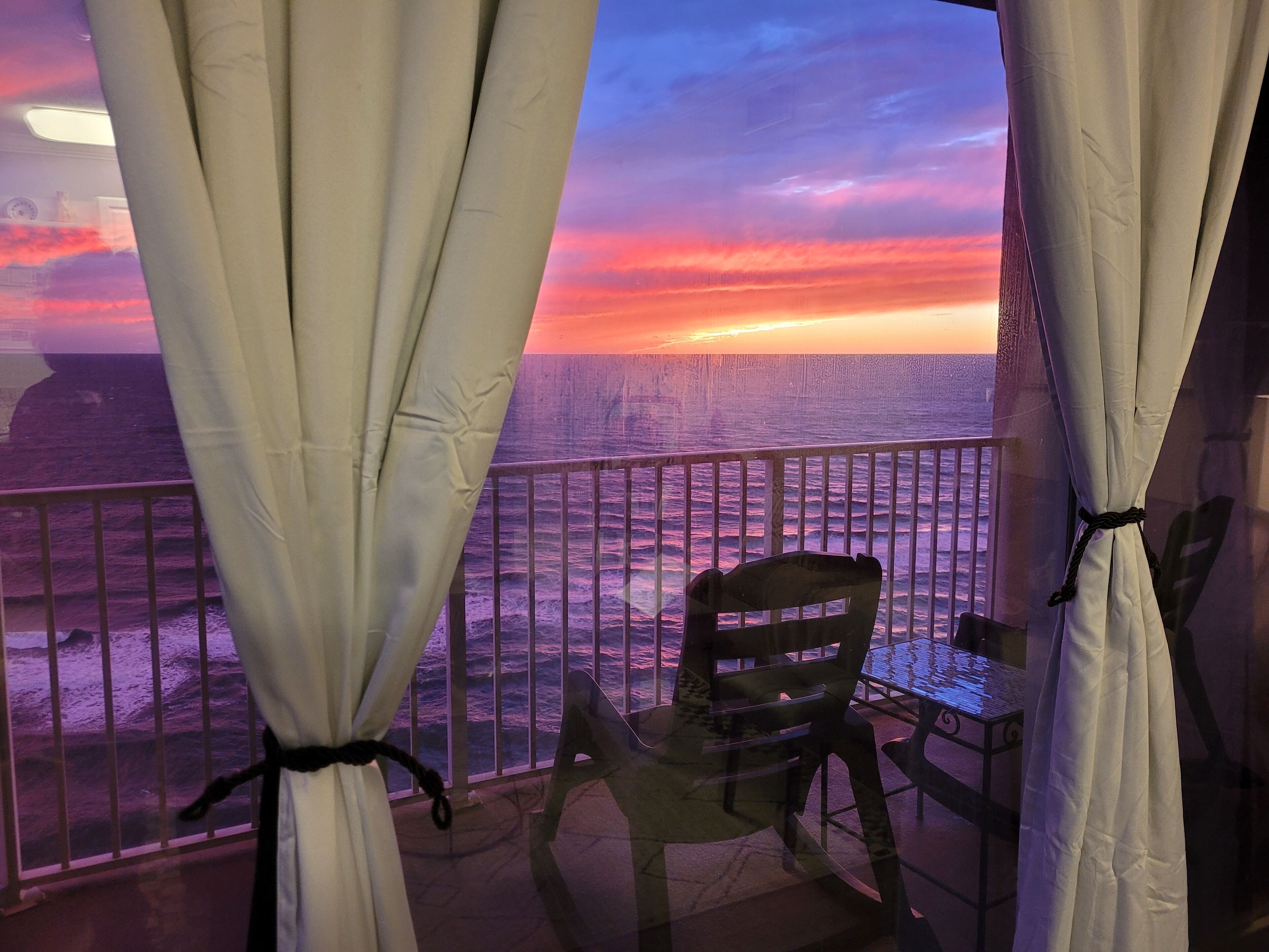 Beachfront Condo With Free Beach Chairs & Umbrella Set Up Tidewater 2416