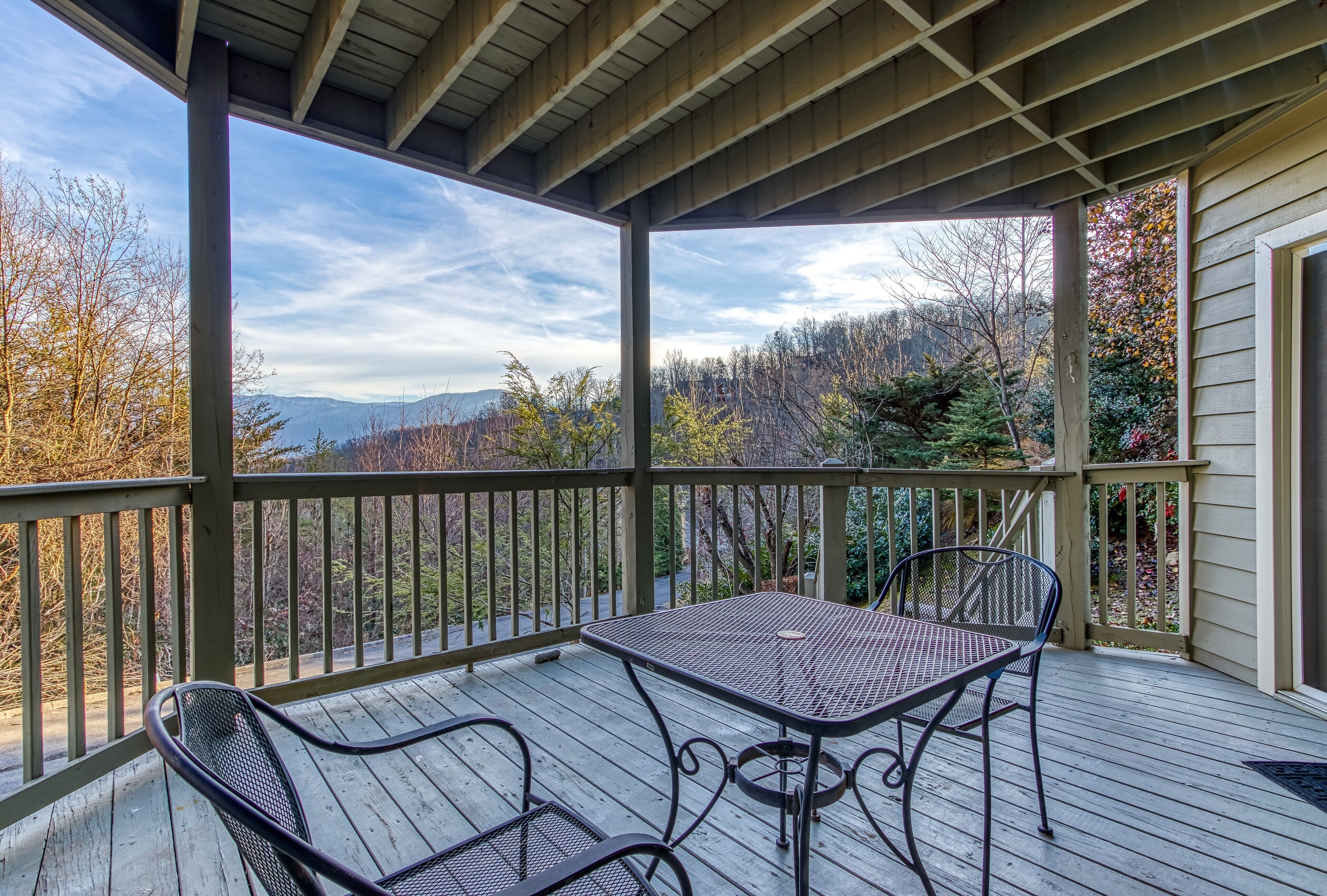 Family House, 3 Bedrooms, Non Smoking, Mountain View | Teres/patio