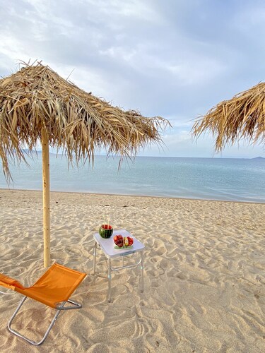 Seafront Oasis Beach House