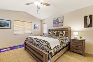 4 bedrooms, desk, iron/ironing board, free WiFi