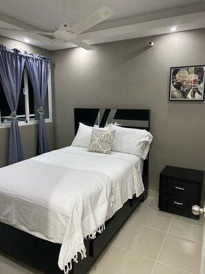 3 bedrooms, WiFi, bed sheets