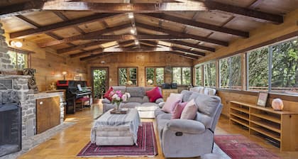 Spacious Serene Sanctuary-Minutes to SF and Muir Woods