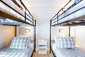 3 habitaciones, internet y ropa de cama