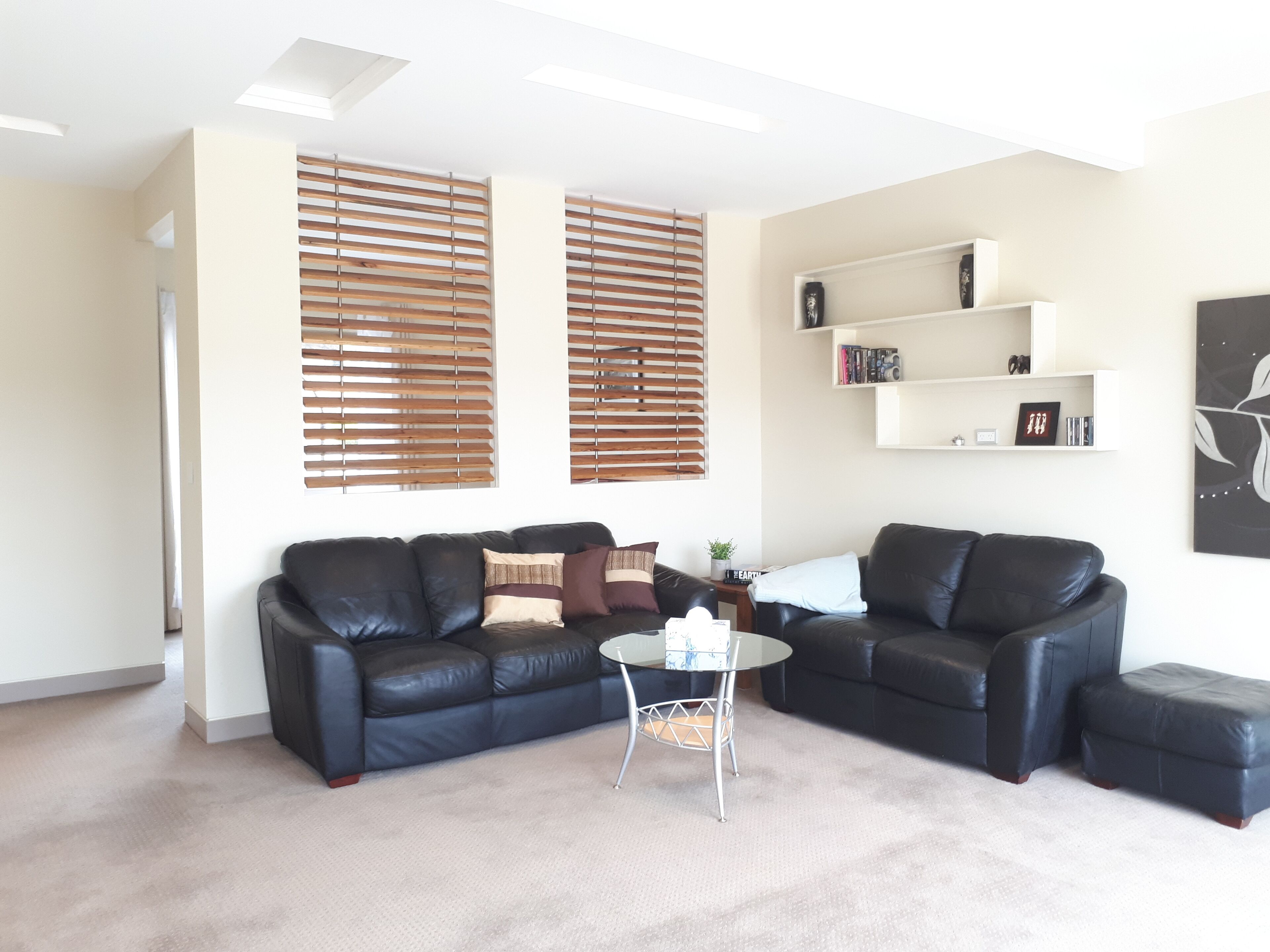 Couples Retreat near Hobart/Mountain View/nr Beaches — image 4