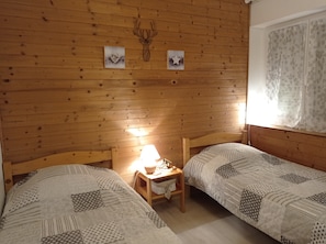 2 chambres, fer et planche Ă repasser, lit parapluie, Wi-Fi gratuit
