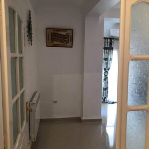 Interior - Magnificent apartment 10 minutes from the beach (Tipaza)