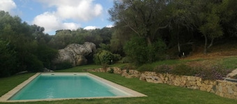 Impeccable 6-bed Villa in Luogosanto