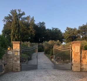 Enceinte de lâhĂ©bergement
