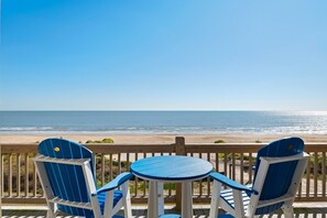 House, 5 Bedrooms | Property grounds