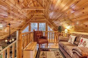 Fireplace, DVD player