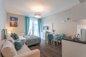 1 chambre, fer et planche à repasser, Wi-Fi gratuit, draps fournis