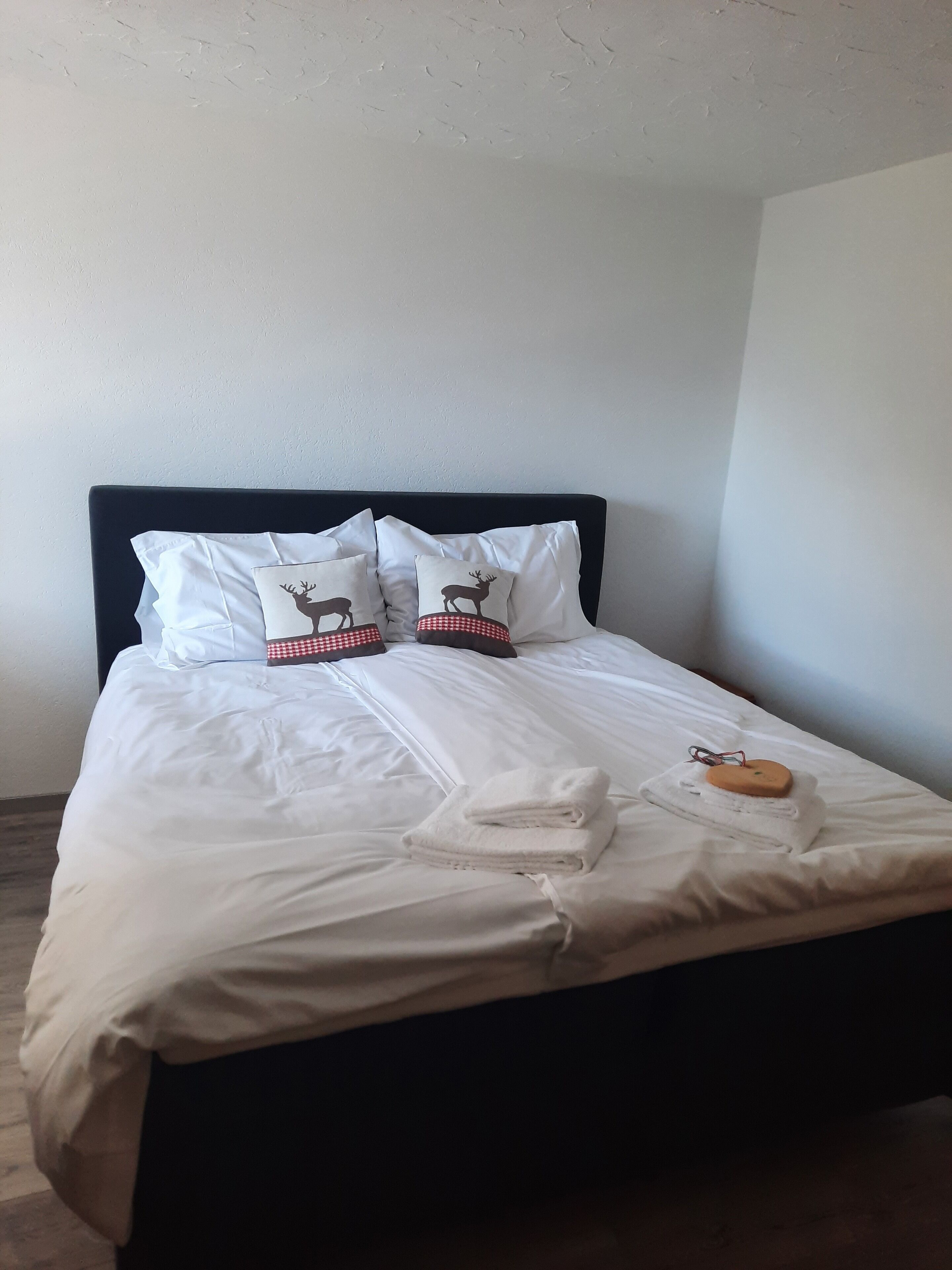 4 slaapkamers, wifi, beddengoed