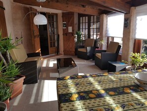 Interior - Totally private 8 adults plus 2 children luxe villa with heated swimming pool (Régusse)