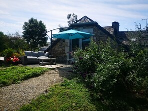 Exterior - Le Buron des Loups (Soulages-Bonneval)