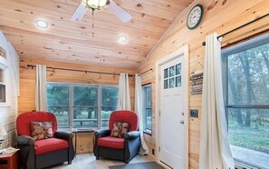 Interior - 1-bedroom cabin near Huron-Manistee National Forest (Newaygo)