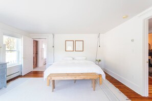 4 chambres, bureau, Wi-Fi, draps fournis