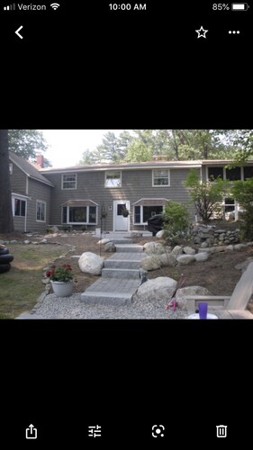 Songo River Lodge: A retreat with access to Sebago Lake, Brandy Pond, Long Lake.