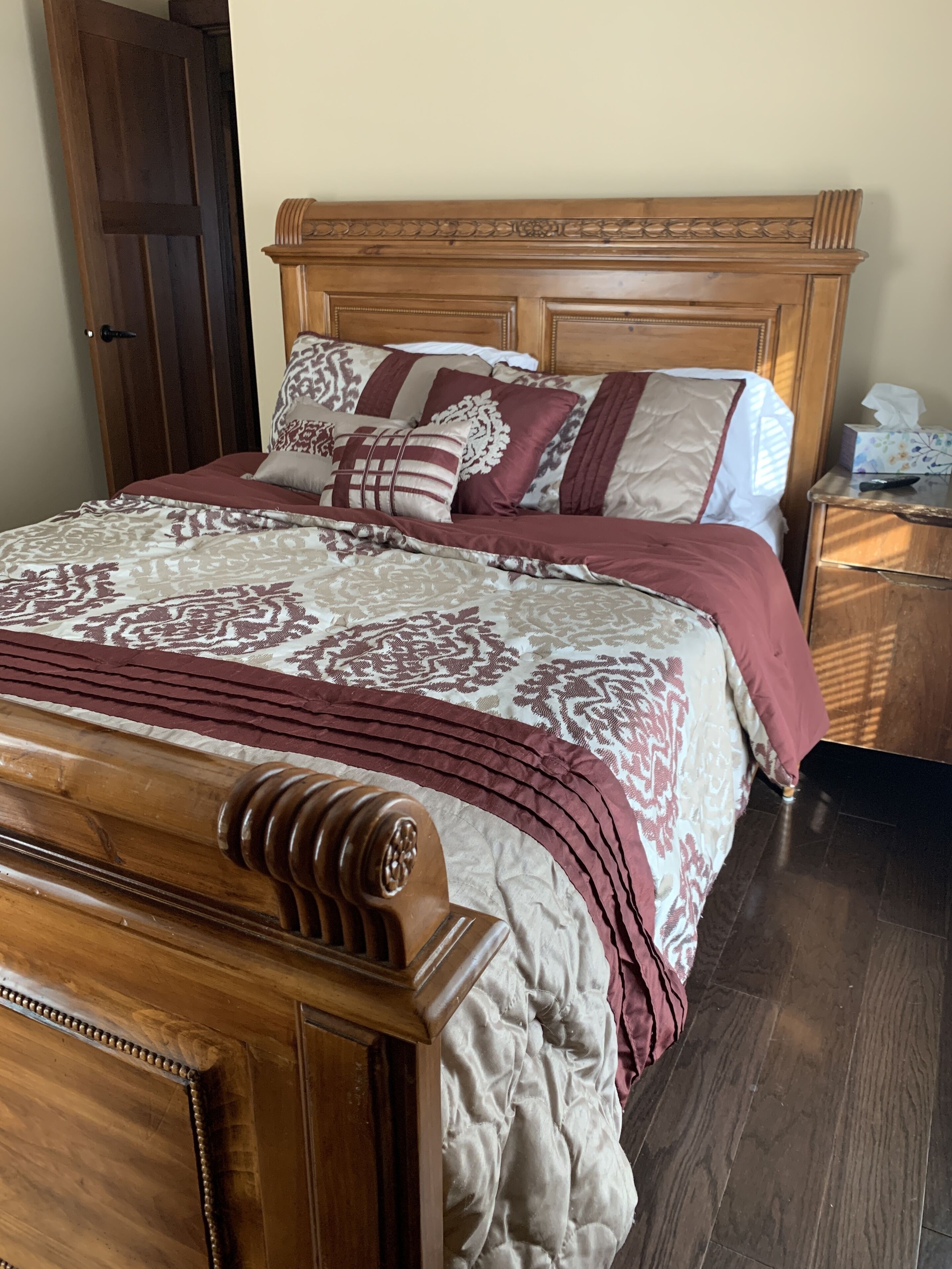 4 bedrooms, iron/ironing board, travel cot, free WiFi