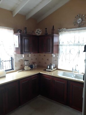 Microwave, oven, stovetop, coffee/tea maker