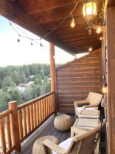 Enjoy the view from Show Low Sanctuary this summer-cute & cozy 2/2 condo
