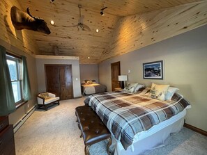 5 habitaciones, internet y ropa de cama