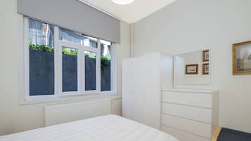 3 habitaciones, tabla de planchar con plancha y wifi gratis