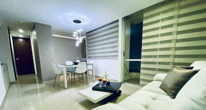 LUXURY APARTMENT TO THE SOUTH, CLOSE TO JARDIN PLAZA AND CLINIC VALLE DEL LILI