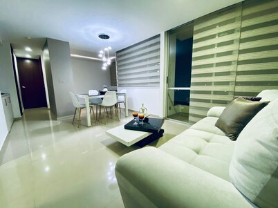 LUXURY APARTMENT TO THE SOUTH, CLOSE TO JARDIN PLAZA AND CLINIC VALLE DEL LILI