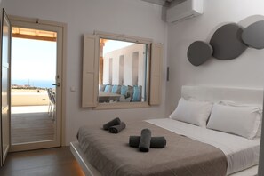 5 bedrooms, WiFi, bed sheets - Super Paradise Luxury Villa, Private pool, free daily maid service (Mykonos)