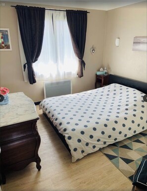 4 habitaciones, cuna de viaje, wifi gratis y ropa de cama 