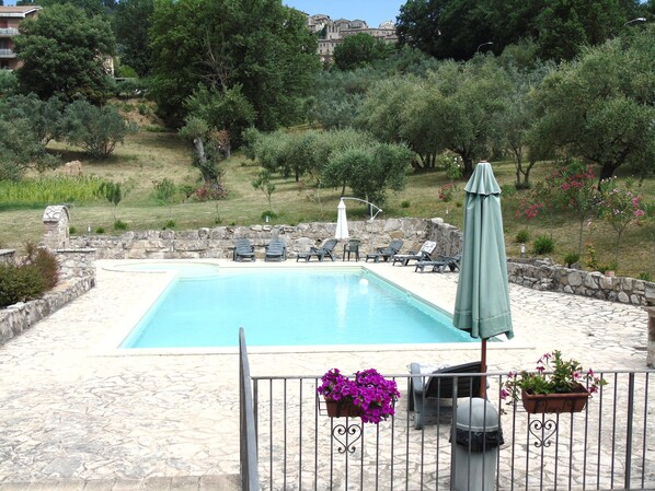 Piscina all'aperto