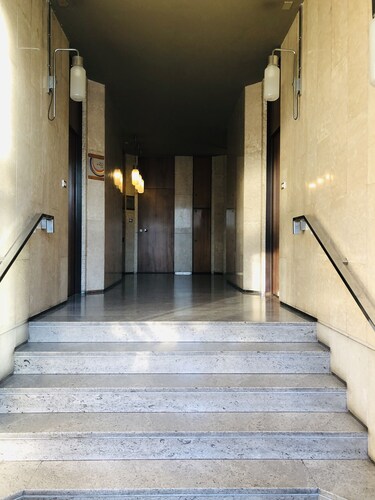 Riverview City Apartment