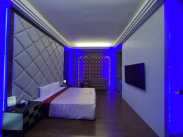 Standard Δίκλινο Δωμάτιο (Double) | Δωρεάν είδη από το μίνι μπαρ, μοναδική διακόσμηση, μοναδική επίπλωση 