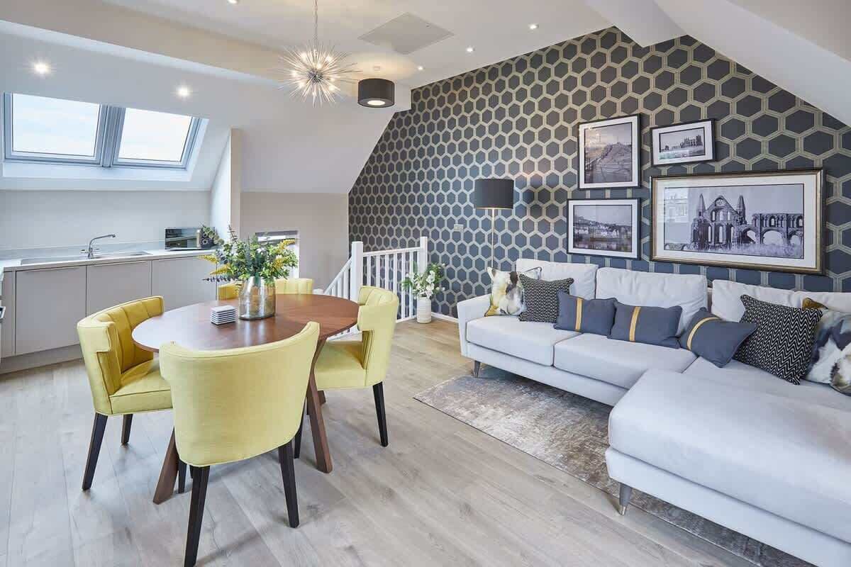 智能电视、办公室