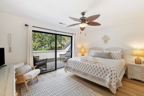 3 chambres, fer et planche à repasser, Wi-Fi gratuit, draps fournis