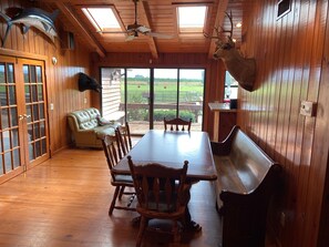 Interior - Former Hunting Lodge on 24 Acres with Lake with heated pool (Spring Hill)