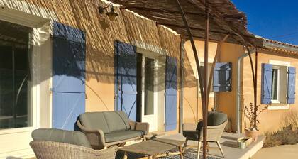 Villa élégante, 4 chambres avec piscine privée, climatisation et vue panoramique