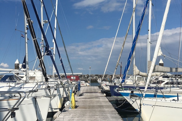 Marina