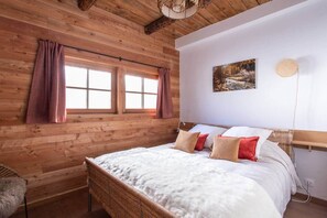 4 sovrum, strykjärn/strykbräda, gratis wi-fi och sängkläder