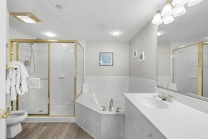 Baignoire, sèche-cheveux