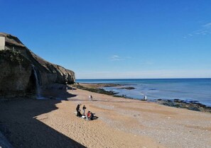 Beach nearby, sun loungers