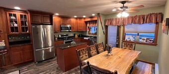 Cozy Killington Mountain View Condo