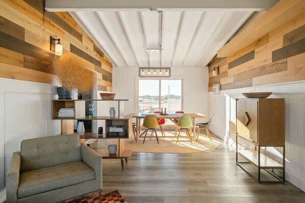 TV, offices