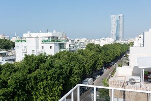 Penthouse | City view - Dizengoff Garden Hotel - by Echo Hotels (Tel Aviv)
