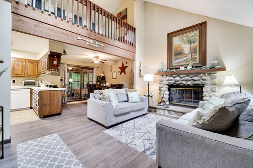 🍁Shady Leaf Lodge 🍁 Family and pet-friendly Fun! Arrowhead Lake Getaway