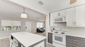 Unclassified image, 2 of 38, button - Not your Grandmothers Beach House (Sarasota)