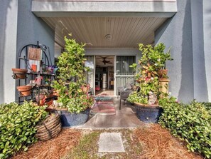 Exterior - Recently Remodeled, Gulf Place Ground Floor,  Heated Pool & Private Beach Access (Santa Rosa Beach)